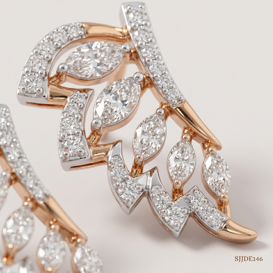 SJJDE146 | Sculpted Leaf Diamond Stud Earrings