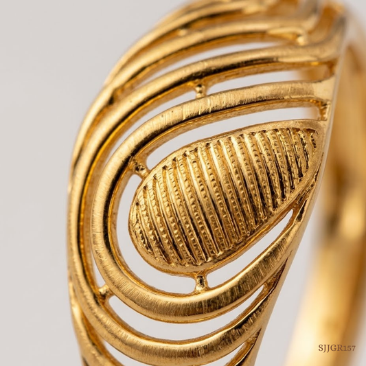 SJJGR157 | Rippled Glow Elegant Gold Ring with Modern Textured Finish