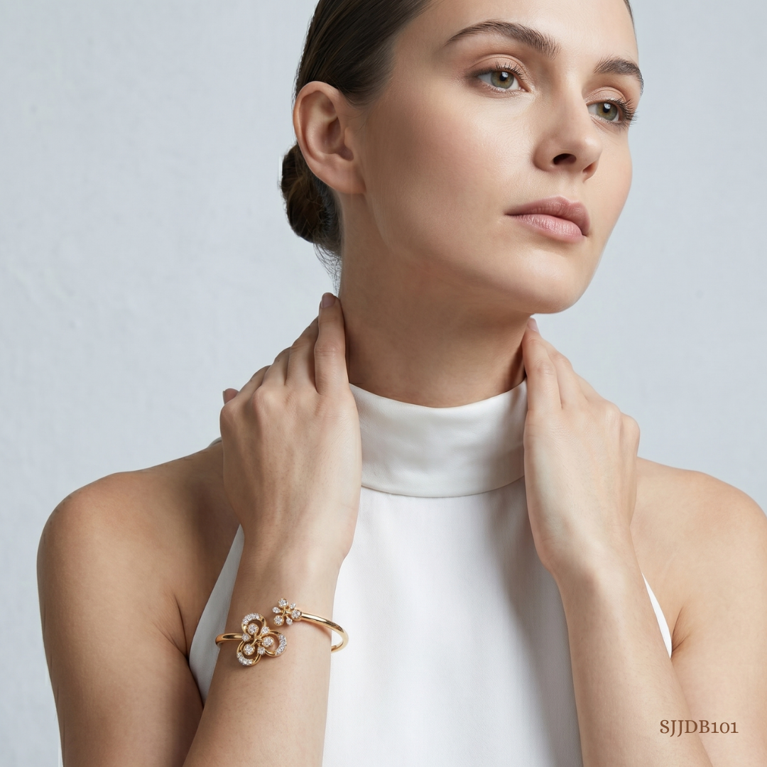 SJJDB101 | Chic Clover Diamond Open Cuff Bangle