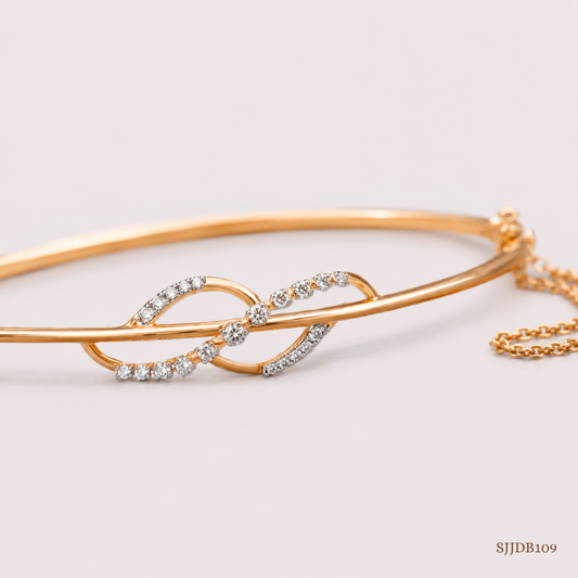 SJJDB109 | Delicate Loop Diamond Classic Bangle
