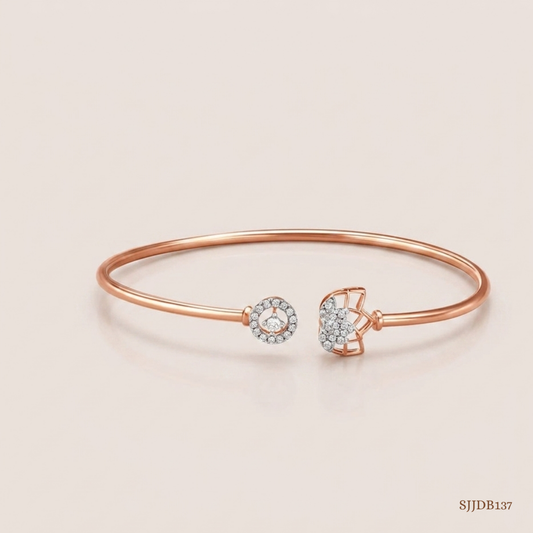 SJJDB137 | Gleaming Lotus Diamond Statement Bangle
