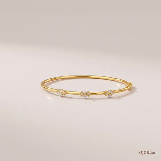 SJJDB138 | Petal Pathway Diamond Floral Bangle