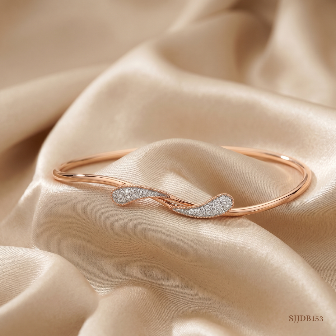 SJJDB153 | Curvy Diamond Contemporary Fashion Bangle