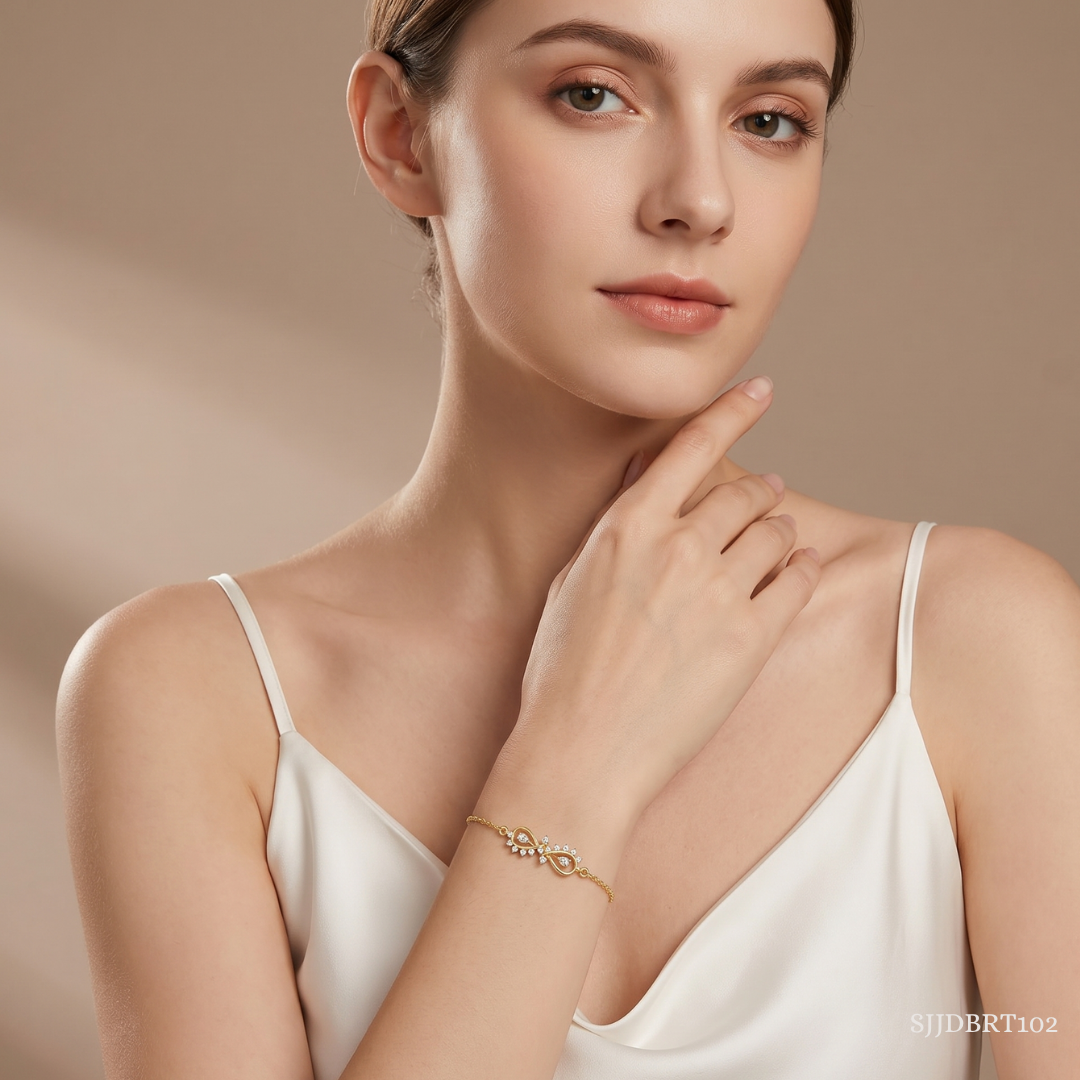SJJDBRT102 | Bloom Arc Diamond Bracelet