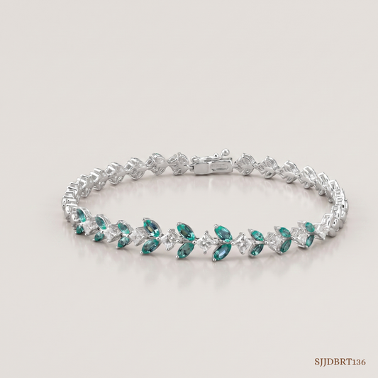 SJJDBRT136 | Intricate Vine Diamond Bracelet