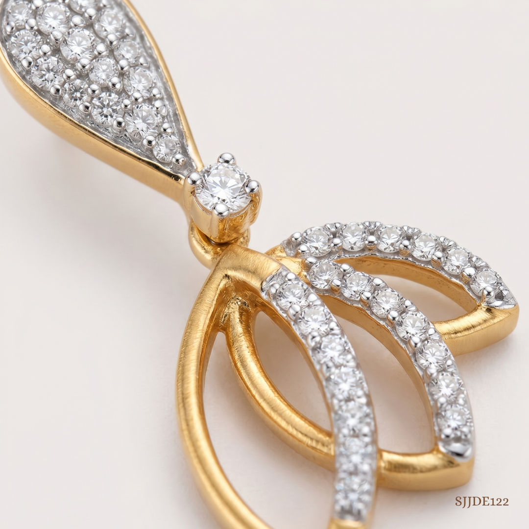 SJJDE122 | Graceful Cascade Diamond Drop Earrings