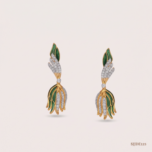 SJJDE123 | Dancing Wing Diamond Drop Earrings
