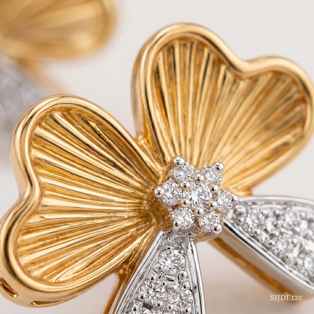 SJJDE132 | Spectrum Bloom Diamond Stud Earrings