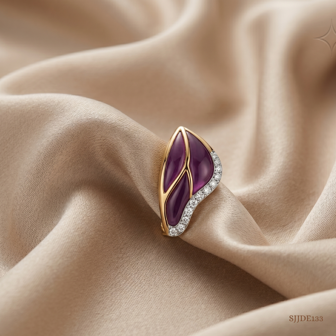 SJJDE133 | Fluid Wing Diamond Stud Earrings