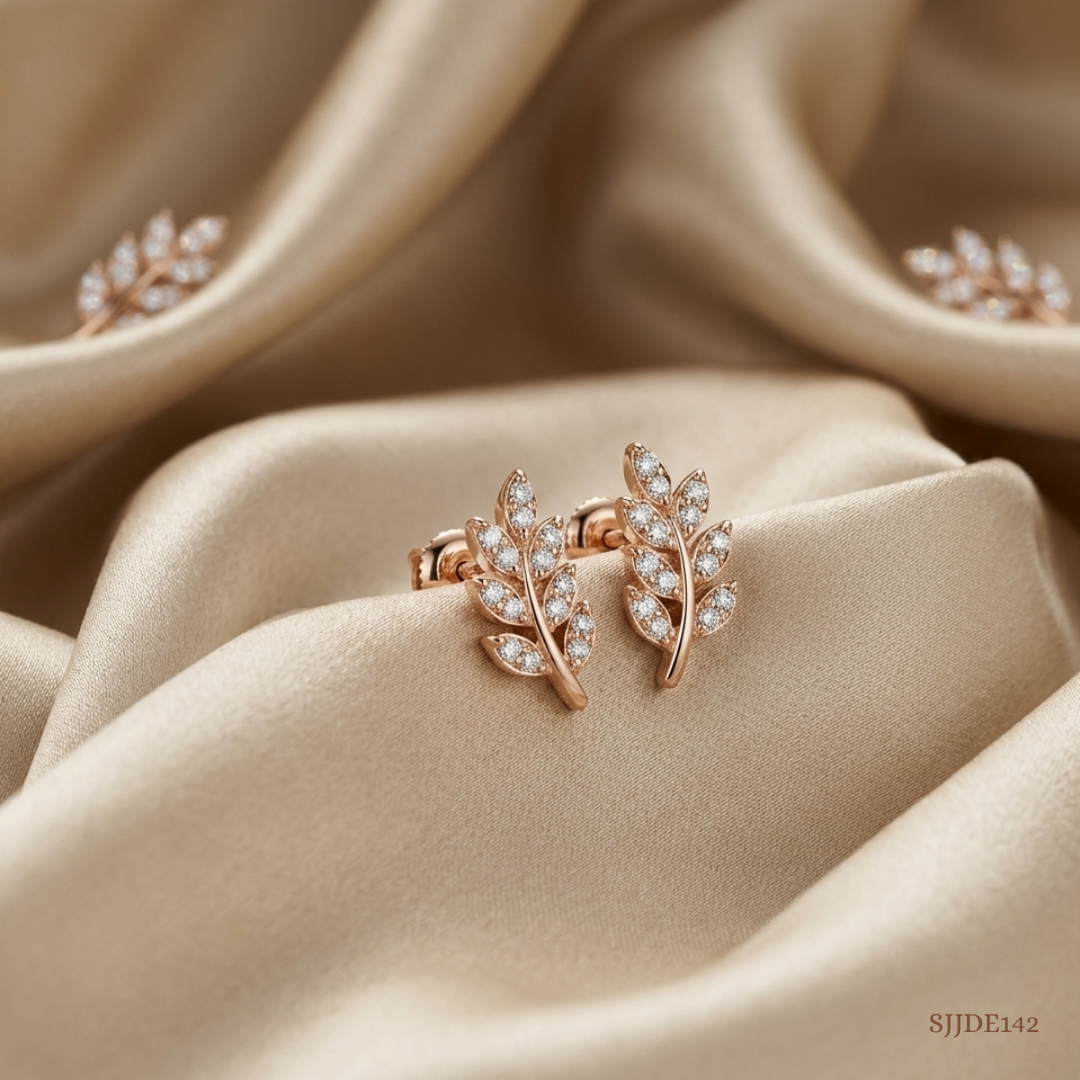 SJJDE142 | Whispering Leaves Diamond Stud Earrings
