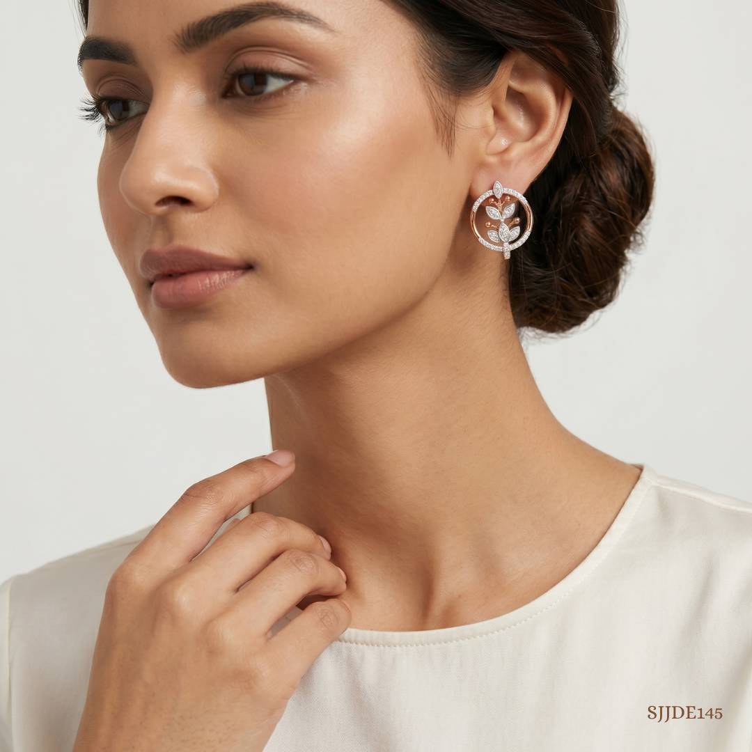 SJJDE145 | Oval Blossom Diamond Stud Earrings