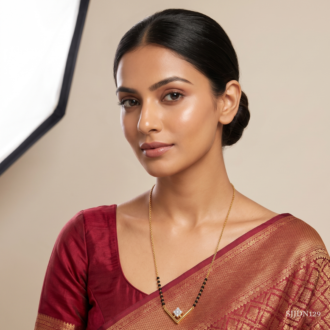 SJJDN129 | Elegant Edge Diamond Contemporary Necklace