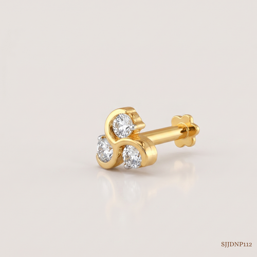 SJJDNP112 | Gleaming Cluster Diamond Statement Nose Pin