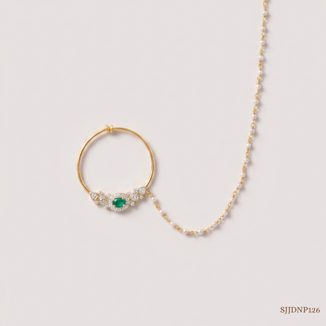 SJJDNP126 | Ethereal Halo Diamond Elegant Nose Pin
