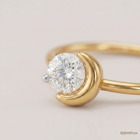 SJJDNP139 | Round Diamond Classic Nose Pin