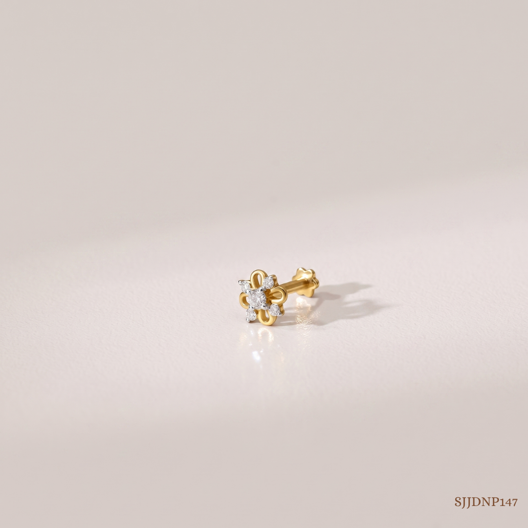 SJJDNP147 | Bloom Pop Diamond Floral Nose Pin