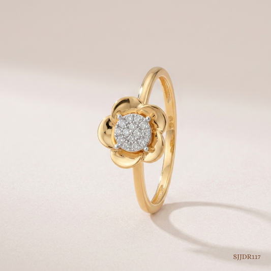 SJJDR117 | Bloom Halo Diamond Statement Ring