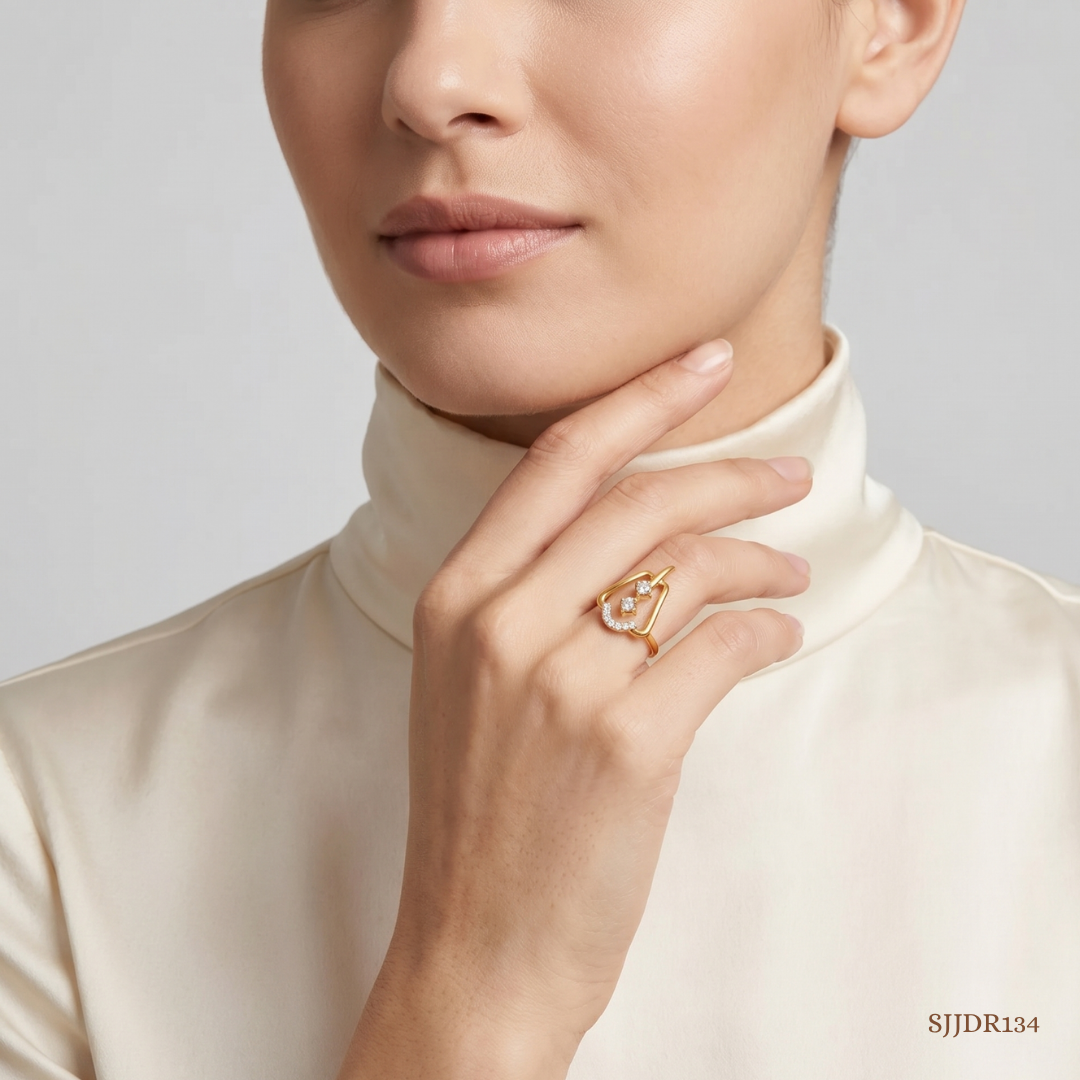 SJJDR134 | Linear Spark Diamond Modern Ring