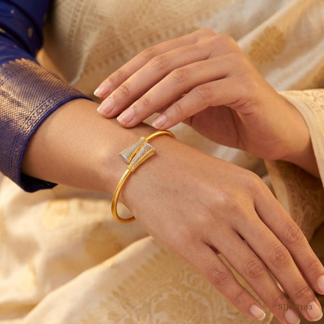 SJJGB103 | Slender Minimalist Gold Bangles for Everyday Elegant Wear