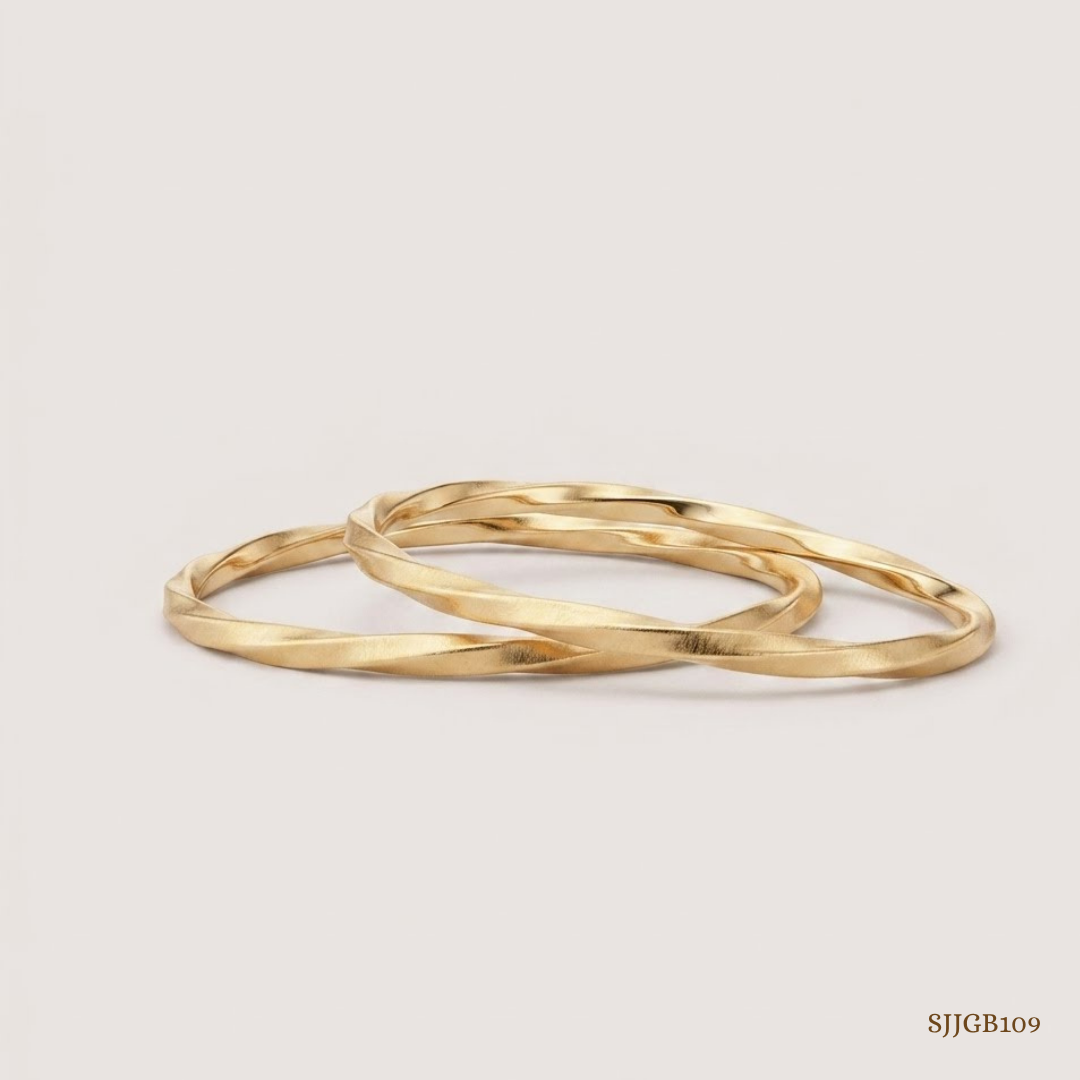 SJJGB109 | Twined Grace Twisted Gold Bangle with Elegant Contemporary Style