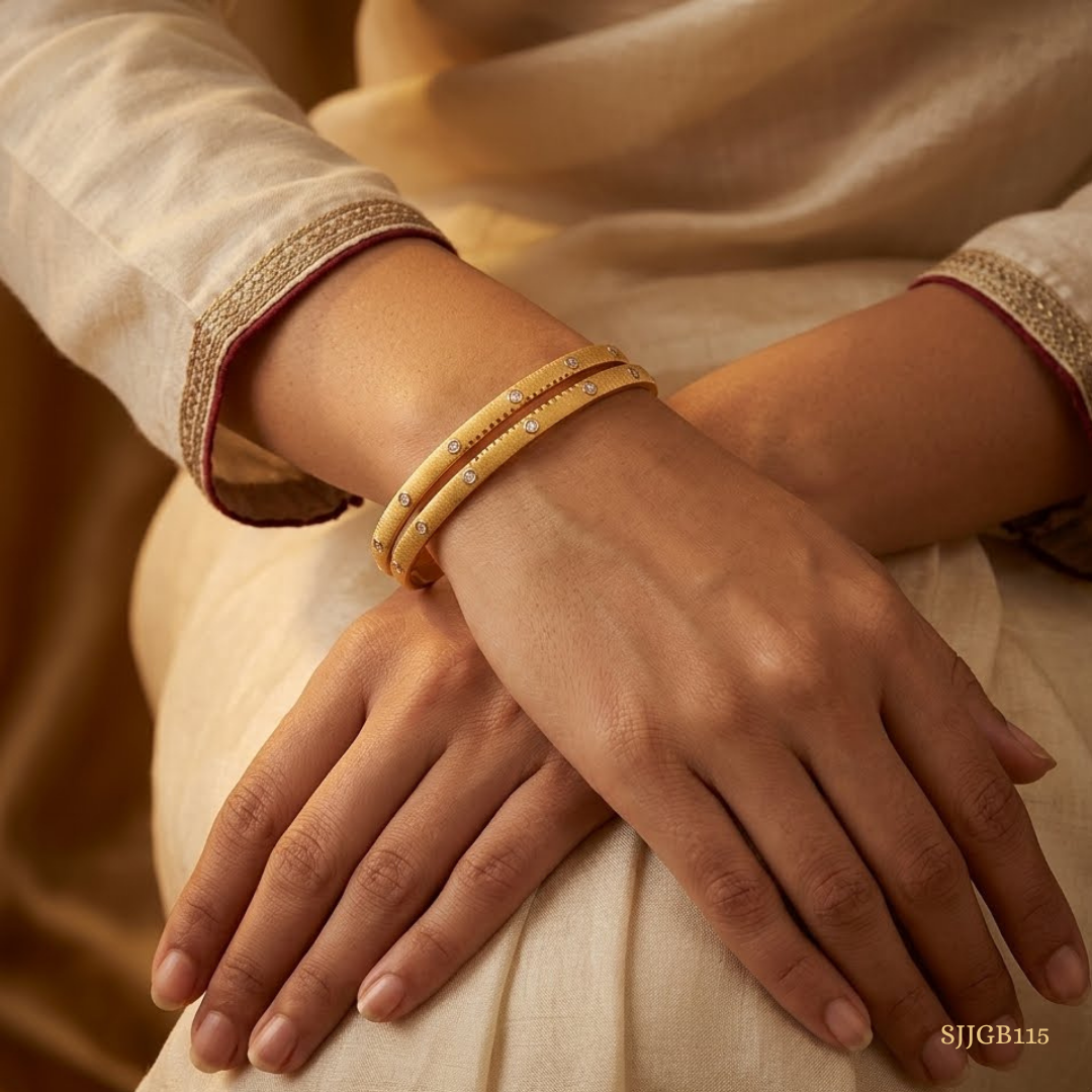 SJJGB115 | Bold Touch Statement Gold Bangle with Contemporary Appeal