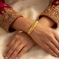SJJGB135 | Sophisticated Yellow Gold Ribbed Bangle with Elegant Texture