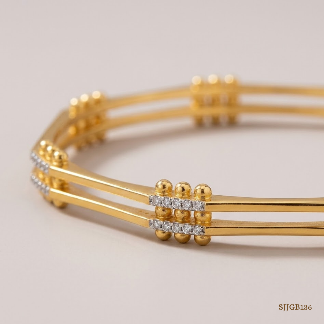 SJJGB136 | Stately Brilliant Gold Kangan with Royal Traditional Appeal