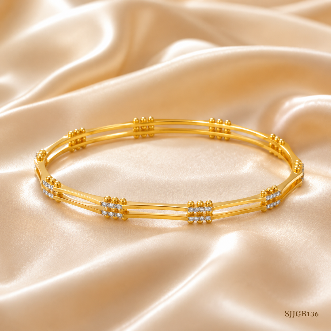 SJJGB136 | Stately Brilliant Gold Kangan with Royal Traditional Appeal