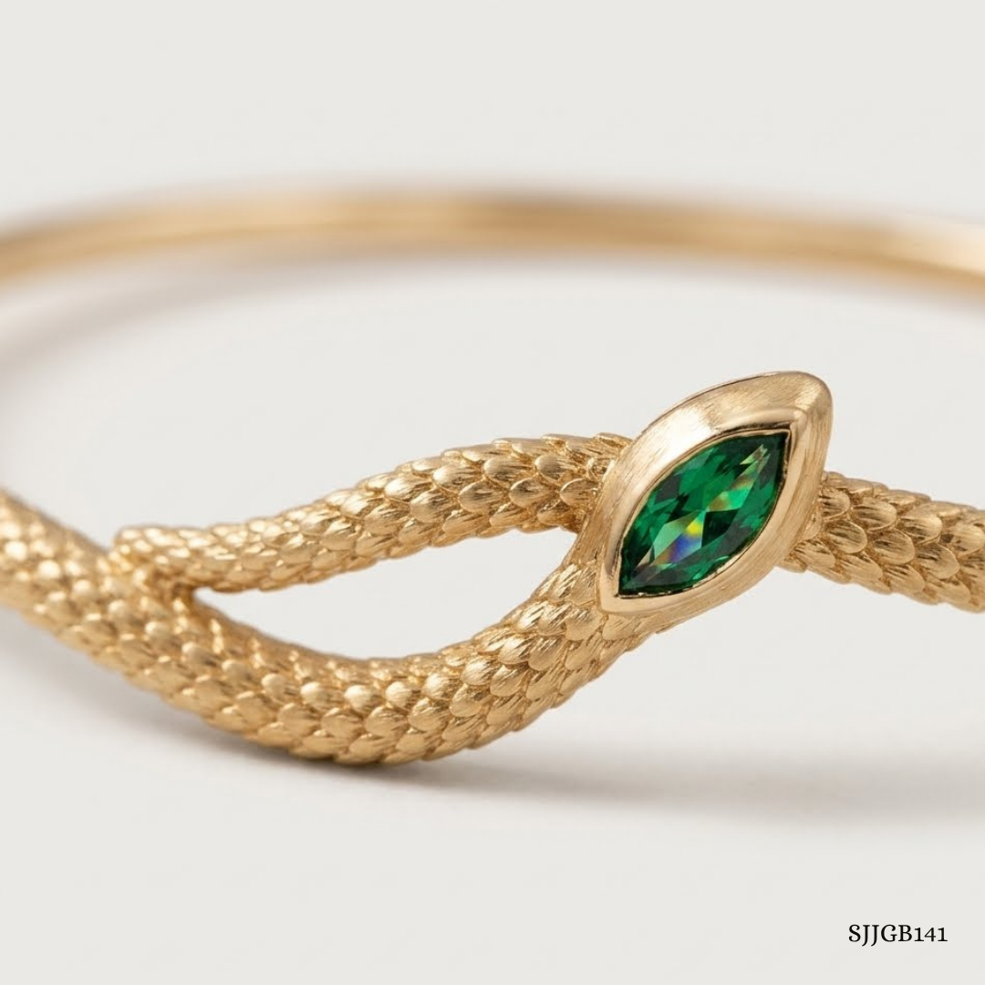 SJJGB141 | Serpentine Grace Gold Bangle with Fluid Curved Elegance