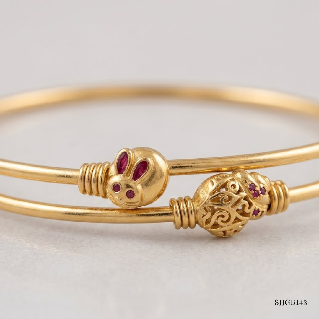 SJJGB143 | Pawfect Bear Cute Designer Gold Bangle for Trendy Styling