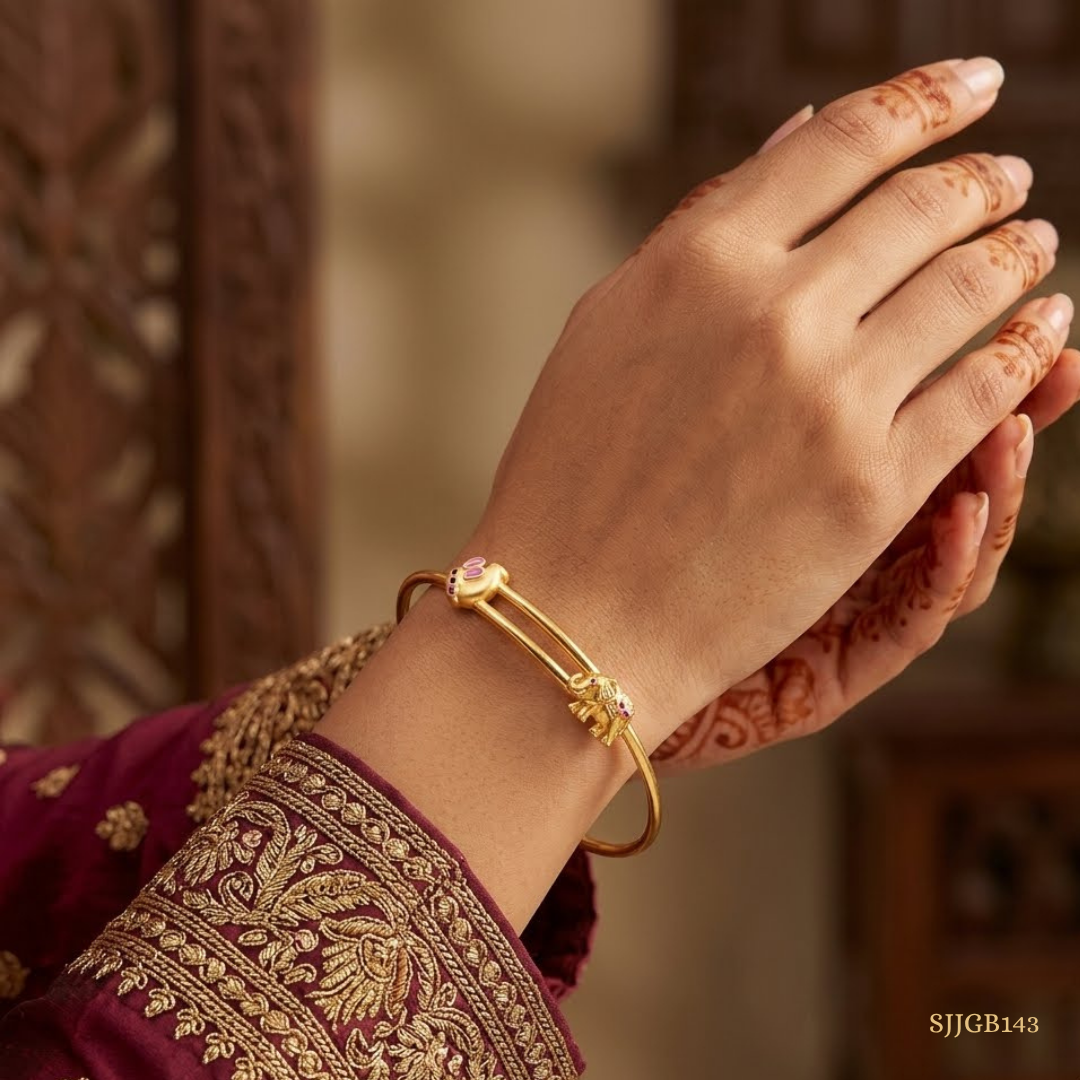 SJJGB143 | Pawfect Bear Cute Designer Gold Bangle for Trendy Styling
