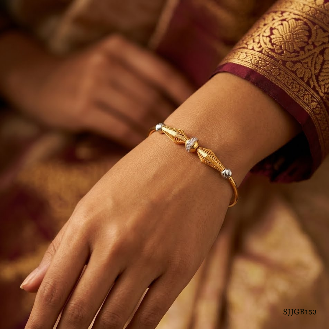 SJJGB153 | Playful Elegance Stylish Gold Bangle for Modern Fashion