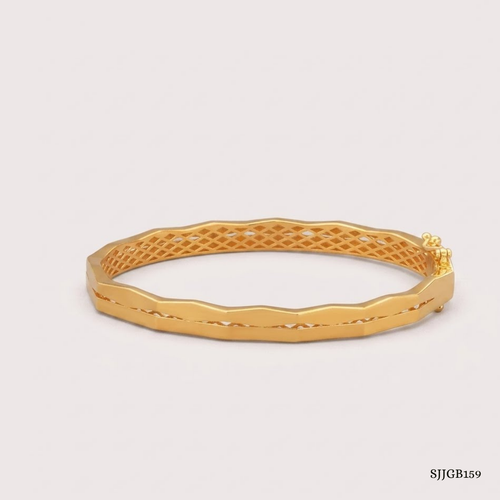 SJJGB159 | Wave Lattice Contemporary Gold Bangle with Openwork Design