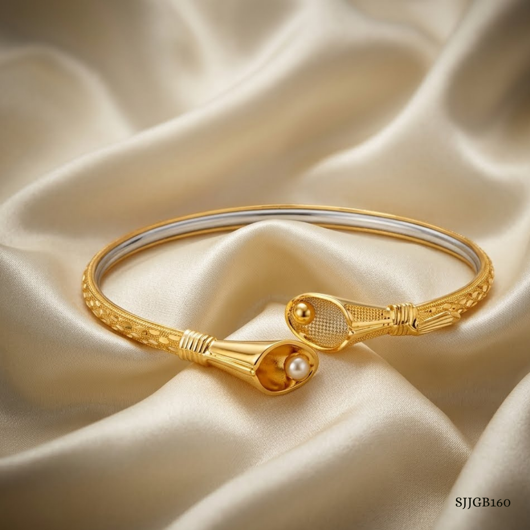 SJJGB160 | Dainty Yellow Gold Checked Bangle with Elegant Texture