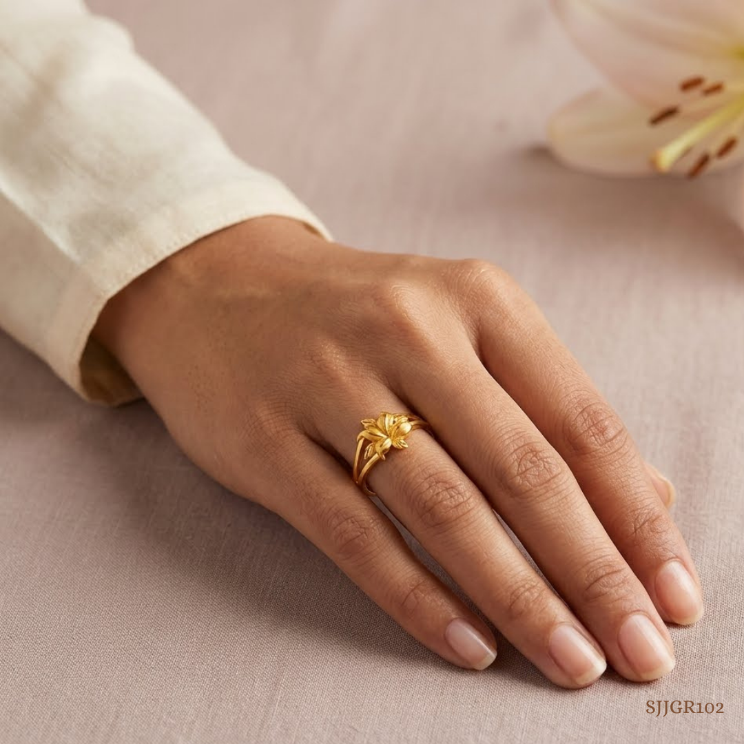 SJJGR102 | Glorious Yellow Gold Floral Statement Ring with Elegant Artistic Detailing