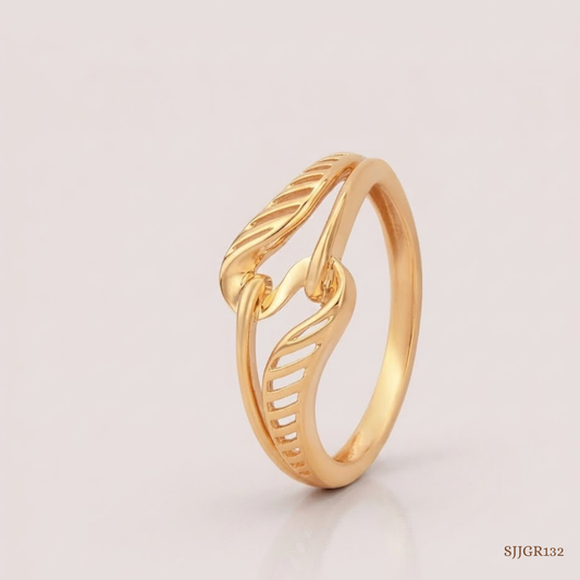 SJJGR132 | Fluid Interplay Contemporary Gold Ring with Artistic Curved Design