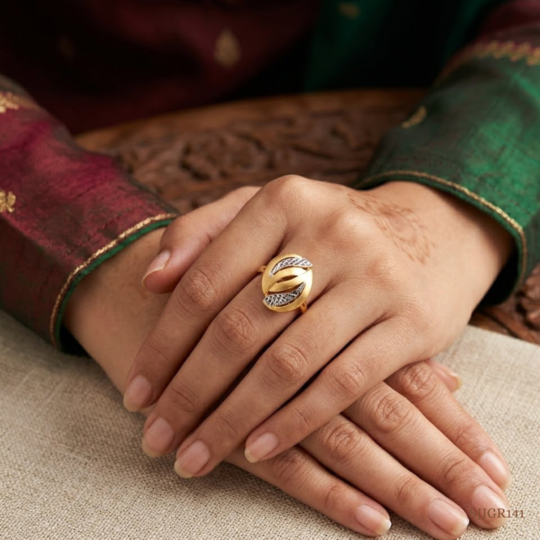 SJJGR141 | Crest Shine Premium Gold Ring with Elegant Textured Detailing