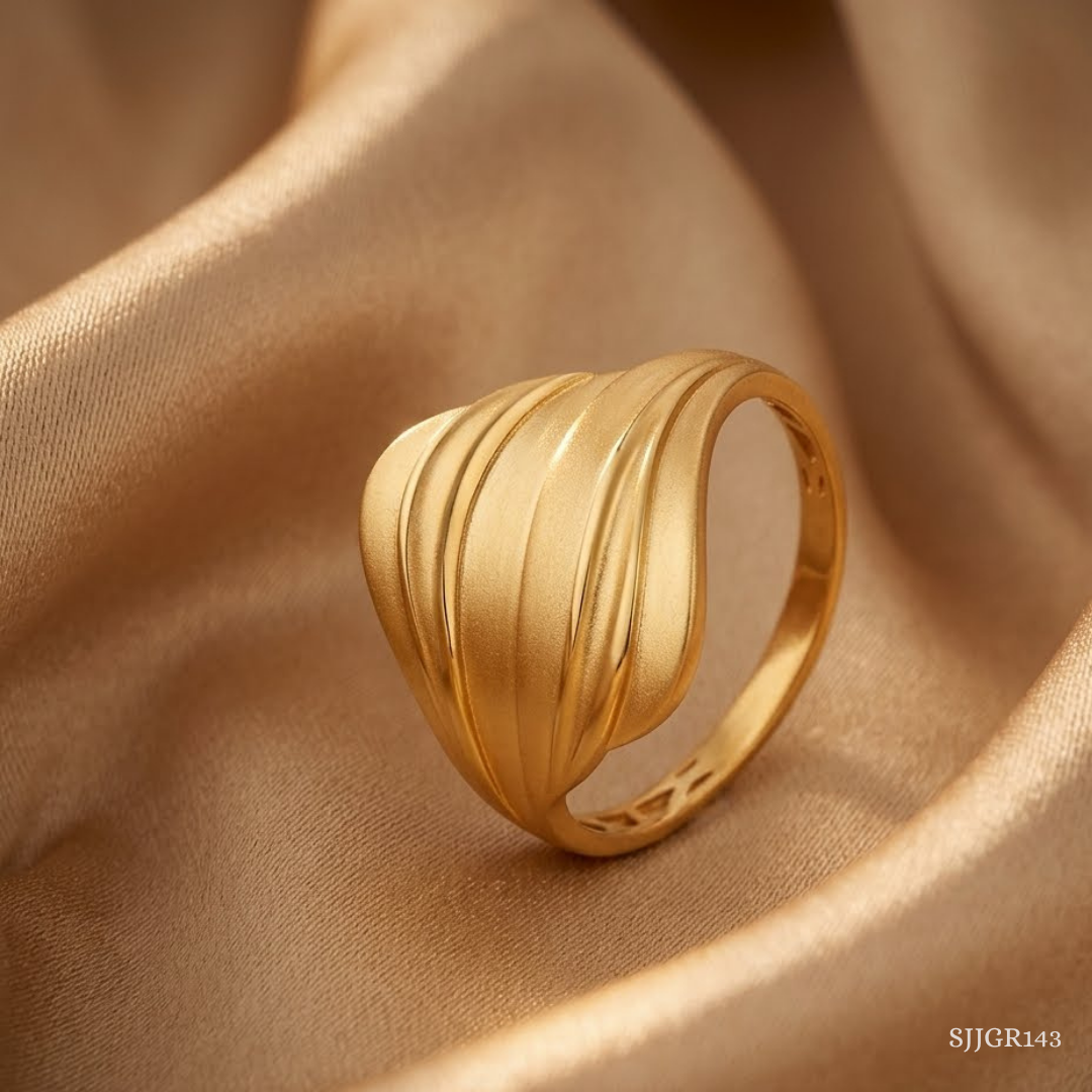 SJJGR143 | Crest Curve Stylish Sculpted Gold Ring with Modern Elegance