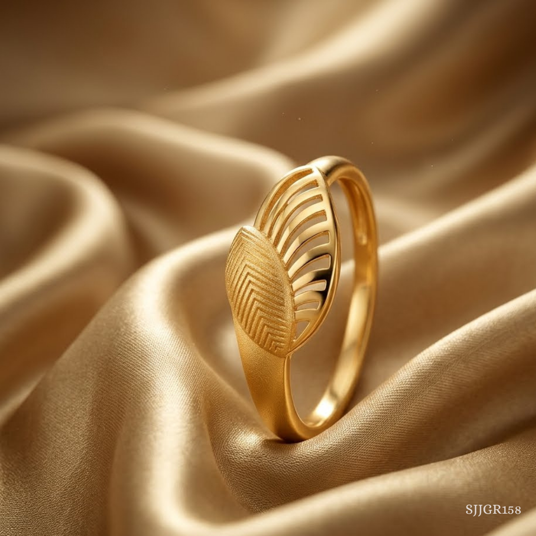 SJJGR158 | Flowing Leaf Nature-Inspired Gold Ring with Artistic Detailing